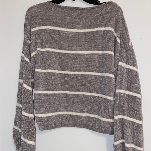 American Eagle Striped Sweater - Picture 2 of 3